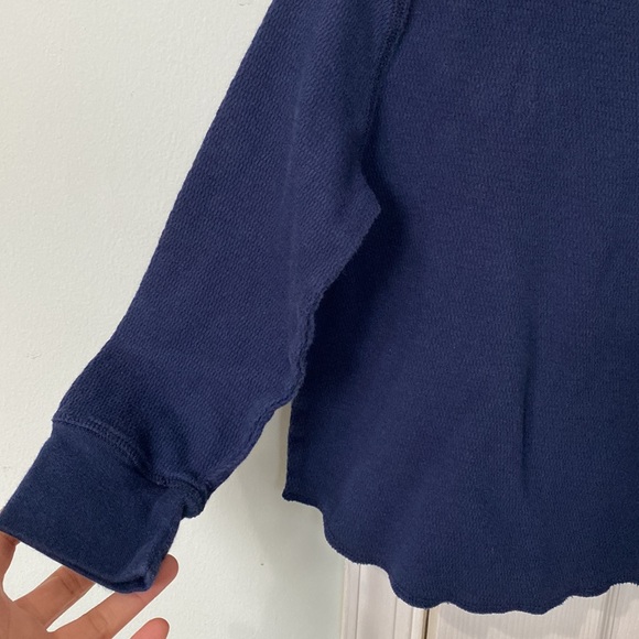 Boys GAP Navy Crewneck Shirt Sz XS - Picture 4 of 4